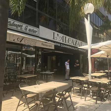 דירה 