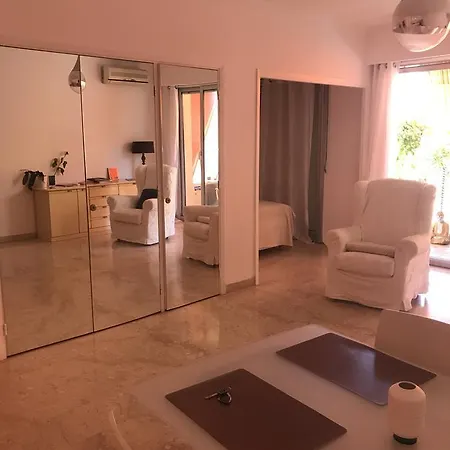 Apartment Monaco Studio 